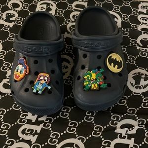 Boys crocs